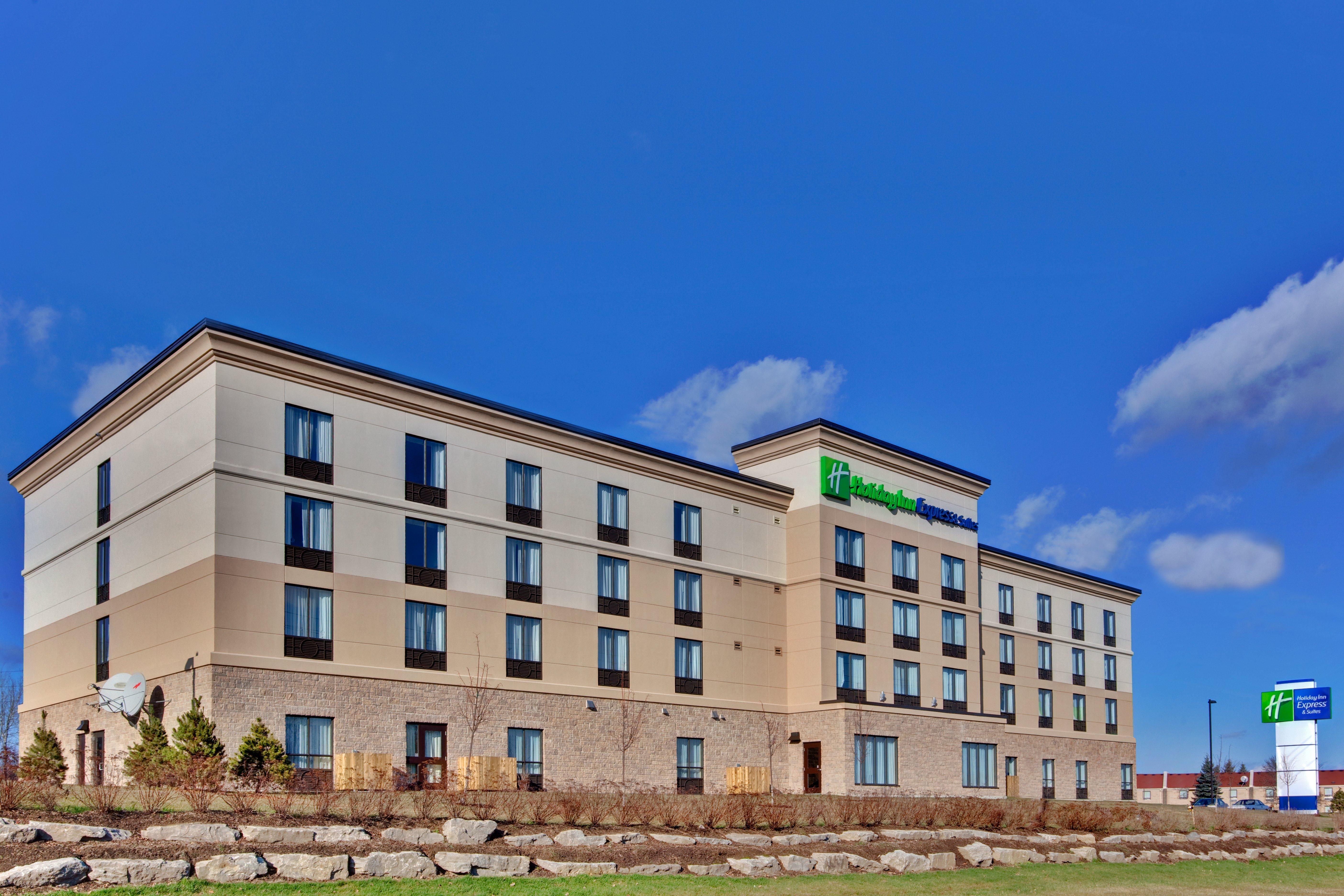 Holiday Inn Express Hotel & Suites Brockville By Ihg Bagian luar foto