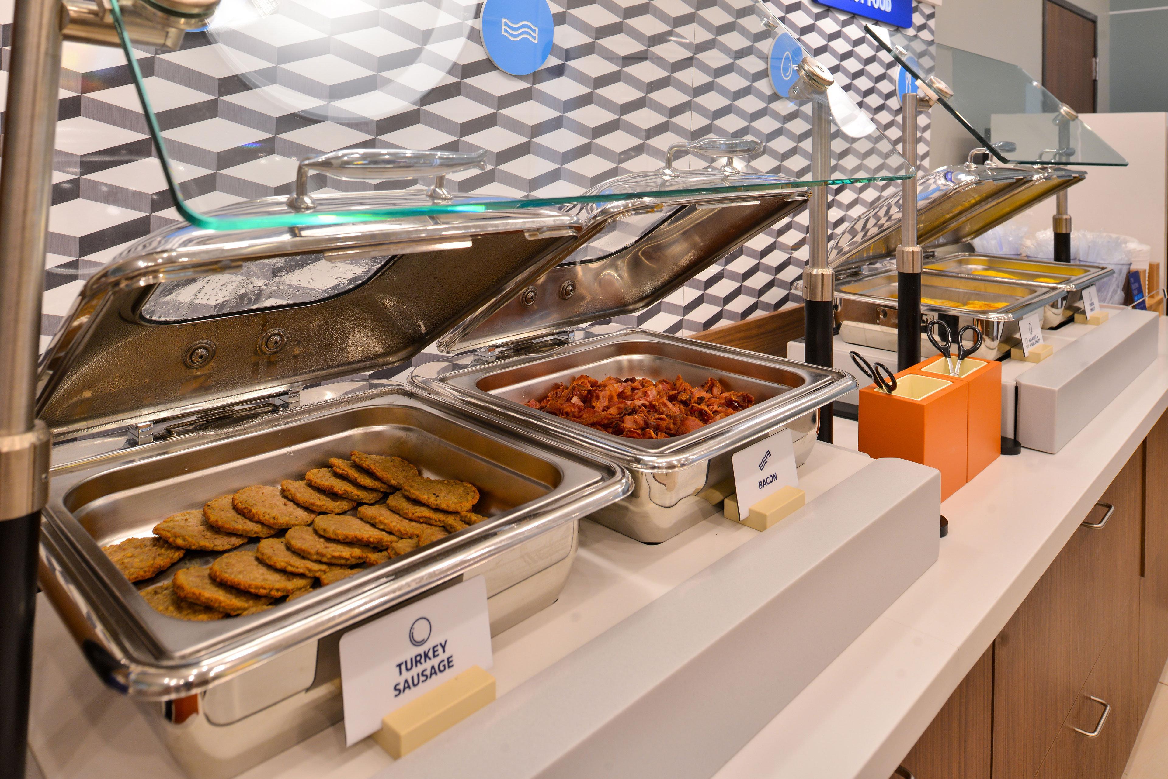 Holiday Inn Express Hotel & Suites Brockville By Ihg Bagian luar foto